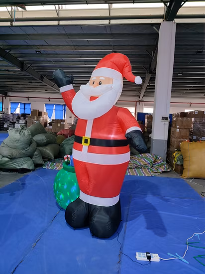 Festival de céramique de ventes d'usine de l'artisanat du Père Noël avec lumière LED pour la décoration de Noël